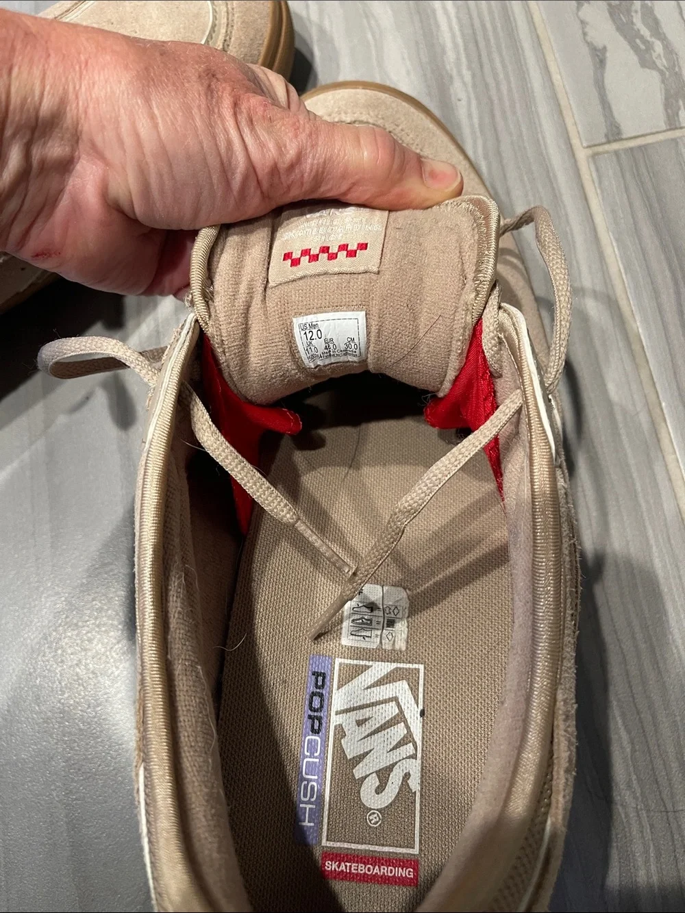 Vans POP CUSH Suede Low-Top Sneakers in Tan with Gum Sole